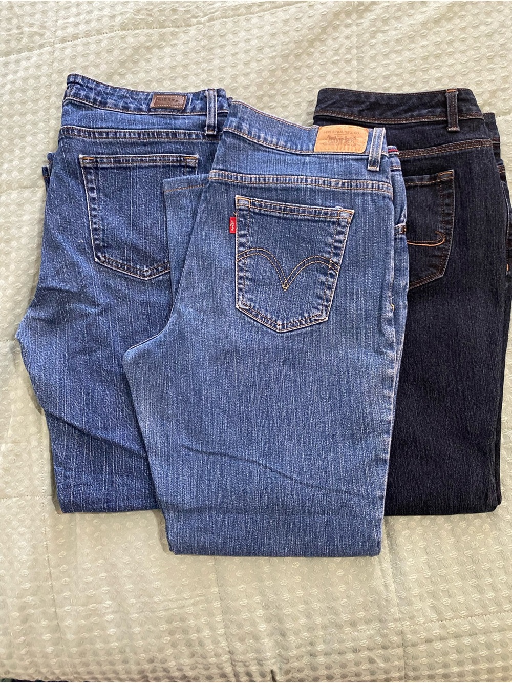 Petite Denim Bundle (3 Jeans + Shorts) Levi’s Size 12 Short/Petite